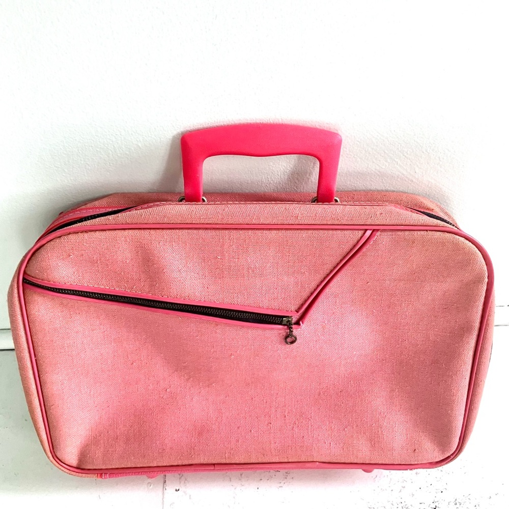 Vintage 60’s mod pink small vinyl & canvas suitcase bag made in Japan